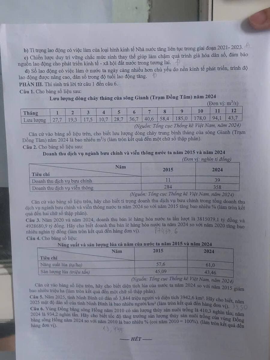 Đề thi khảo sát chất lượng môn địa Ninh Bình 2026 lần 2 2